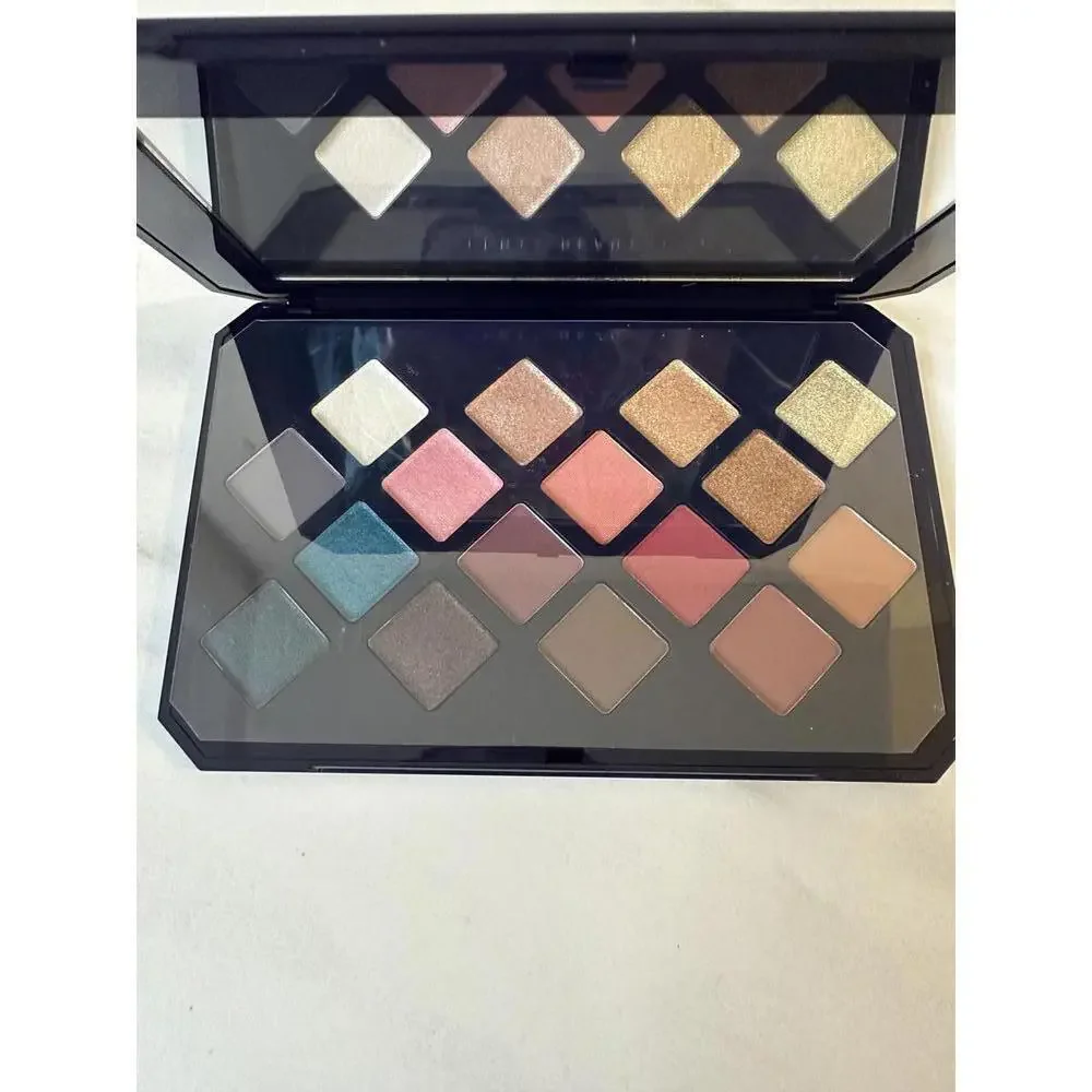 Fenty Beauty Morocco Spice eyeshadow palette